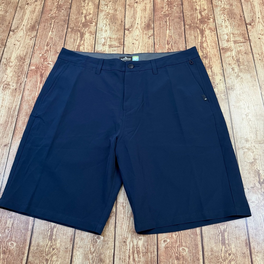 Quiksilver Amphibian Shorts Mens size 34 Navy Blue Stretch Hybrid